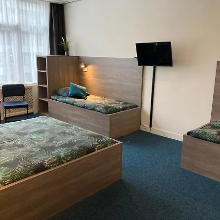 Poseidon Отель Гаага